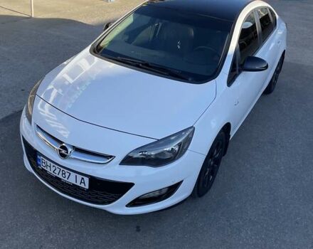 Білий Опель Астра, об'ємом двигуна 1.36 л та пробігом 78 тис. км за 11000 $, фото 2 на Automoto.ua