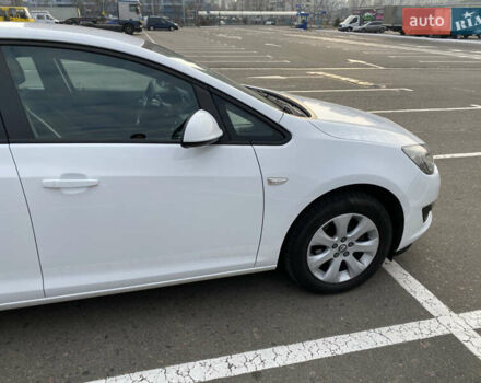 Белый Опель Астра, объемом двигателя 1.36 л и пробегом 80 тыс. км за 11250 $, фото 3 на Automoto.ua