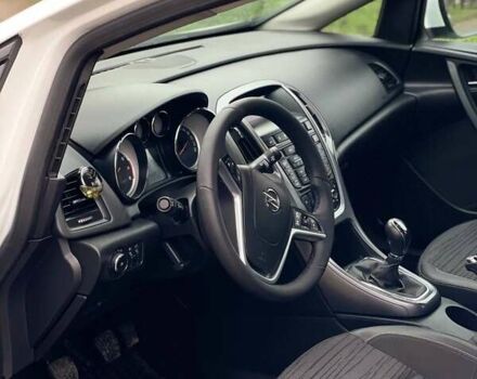 Белый Опель Астра, объемом двигателя 1.4 л и пробегом 166 тыс. км за 7500 $, фото 15 на Automoto.ua