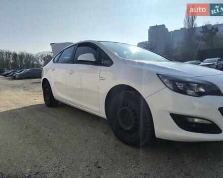 Белый Опель Астра, объемом двигателя 1.4 л и пробегом 66 тыс. км за 13500 $, фото 16 на Automoto.ua