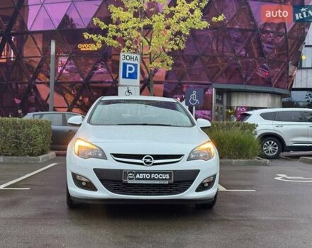 Опель Астра 2020 в Киеве на Automoto.ua Белый Опель Астра, объемом двигателя 1.36 л и пробегом 73 тыс. км за 13490 $, фото 1 на Automoto.ua