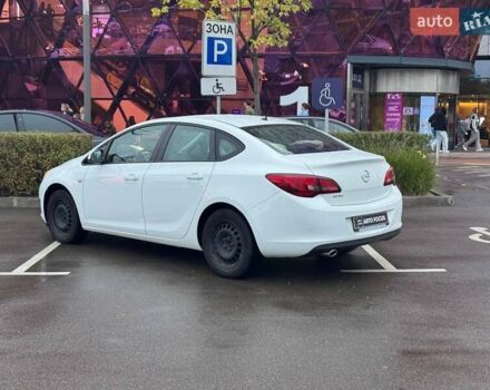 Опель Астра 2020 в Киеве на Automoto.ua Белый Опель Астра, объемом двигателя 1.36 л и пробегом 73 тыс. км за 13490 $, фото 4 на Automoto.ua