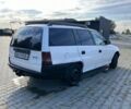 Білий Опель Астра, об'ємом двигуна 1.6 л та пробігом 167 тис. км за 1103 $, фото 3 на Automoto.ua
