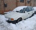 Белый Опель Астра, объемом двигателя 1.7 л и пробегом 400 тыс. км за 1000 $, фото 1 на Automoto.ua