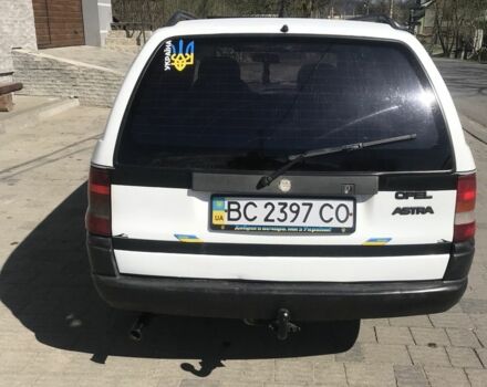 Білий Опель Астра, об'ємом двигуна 1.4 л та пробігом 372 тис. км за 1600 $, фото 5 на Automoto.ua