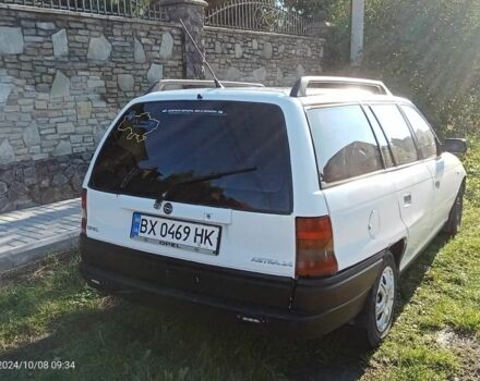 Белый Опель Астра, объемом двигателя 1.4 л и пробегом 350 тыс. км за 1300 $, фото 6 на Automoto.ua