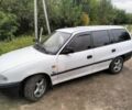 Белый Опель Астра, объемом двигателя 1.6 л и пробегом 200 тыс. км за 1340 $, фото 2 на Automoto.ua