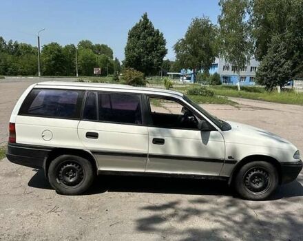 Білий Опель Астра, об'ємом двигуна 1.7 л та пробігом 247 тис. км за 1400 $, фото 6 на Automoto.ua