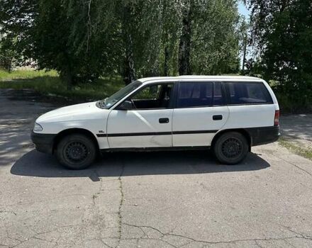 Білий Опель Астра, об'ємом двигуна 1.7 л та пробігом 247 тис. км за 1400 $, фото 2 на Automoto.ua