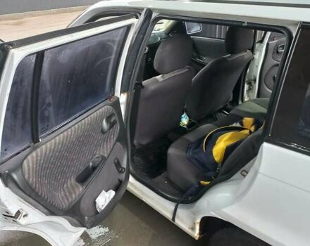 Белый Опель Астра, объемом двигателя 1.4 л и пробегом 245 тыс. км за 1900 $, фото 18 на Automoto.ua