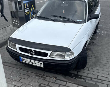 Білий Опель Астра, об'ємом двигуна 1.36 л та пробігом 330 тис. км за 1500 $, фото 7 на Automoto.ua