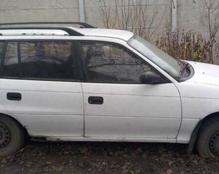 Белый Опель Астра, объемом двигателя 1.7 л и пробегом 300 тыс. км за 1000 $, фото 9 на Automoto.ua