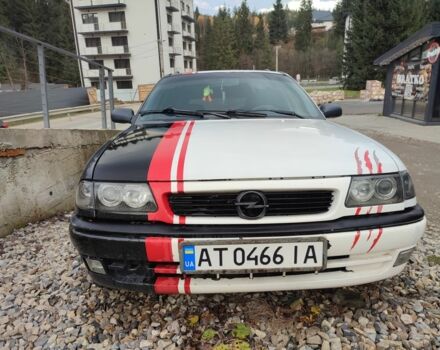 Білий Опель Астра, об'ємом двигуна 1.6 л та пробігом 15 тис. км за 1700 $, фото 1 на Automoto.ua