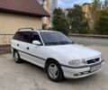 Белый Опель Астра, объемом двигателя 1.39 л и пробегом 335 тыс. км за 2200 $, фото 1 на Automoto.ua