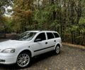 Белый Опель Астра, объемом двигателя 1.4 л и пробегом 350 тыс. км за 2300 $, фото 1 на Automoto.ua