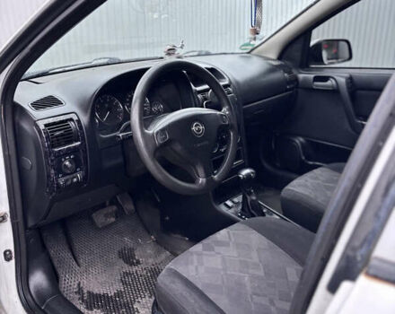 Белый Опель Астра, объемом двигателя 1.8 л и пробегом 280 тыс. км за 3100 $, фото 6 на Automoto.ua