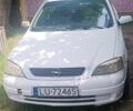 Белый Опель Астра, объемом двигателя 1.6 л и пробегом 300 тыс. км за 800 $, фото 1 на Automoto.ua
