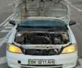 Білий Опель Астра, об'ємом двигуна 1.69 л та пробігом 300 тис. км за 1550 $, фото 7 на Automoto.ua