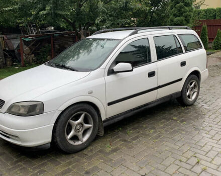 Белый Опель Астра, объемом двигателя 1.7 л и пробегом 400 тыс. км за 2400 $, фото 2 на Automoto.ua