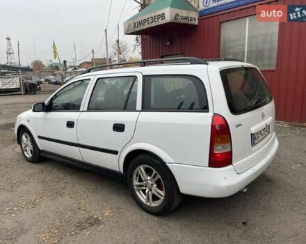 Белый Опель Астра, объемом двигателя 1.6 л и пробегом 250 тыс. км за 2900 $, фото 3 на Automoto.ua