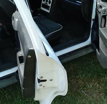 Белый Опель Астра, объемом двигателя 1.6 л и пробегом 294 тыс. км за 3500 $, фото 7 на Automoto.ua