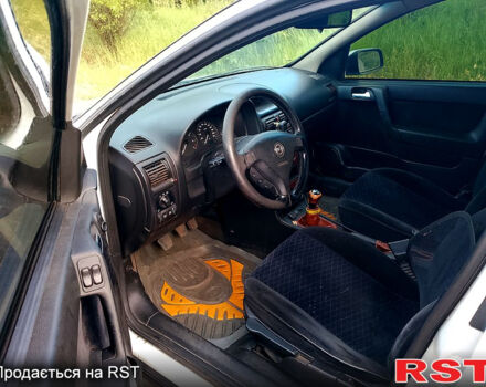 Белый Опель Астра, объемом двигателя 1.8 л и пробегом 250 тыс. км за 2500 $, фото 7 на Automoto.ua