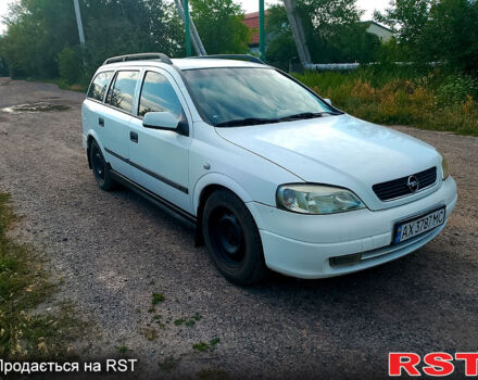 Белый Опель Астра, объемом двигателя 1.8 л и пробегом 250 тыс. км за 2500 $, фото 2 на Automoto.ua
