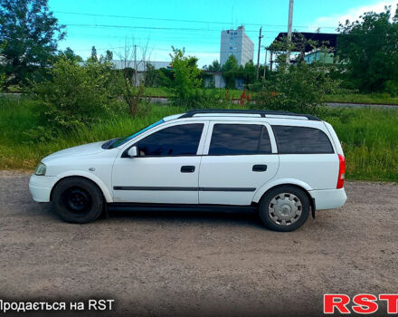 Белый Опель Астра, объемом двигателя 1.8 л и пробегом 250 тыс. км за 2500 $, фото 3 на Automoto.ua