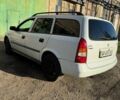 Белый Опель Астра, объемом двигателя 1.4 л и пробегом 270 тыс. км за 3000 $, фото 14 на Automoto.ua