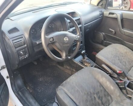 Опель Астра 2001 в Киеве на Automoto.ua Белый Опель Астра, объемом двигателя 2 л и пробегом 213 тыс. км за 1100 $, фото 5 на Automoto.ua