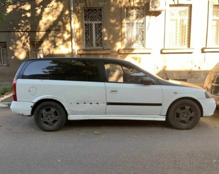 Белый Опель Астра, объемом двигателя 1.7 л и пробегом 360 тыс. км за 1500 $, фото 4 на Automoto.ua