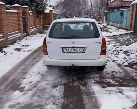 Белый Опель Астра, объемом двигателя 1.6 л и пробегом 324 тыс. км за 2800 $, фото 2 на Automoto.ua