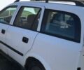 Белый Опель Астра, объемом двигателя 1.8 л и пробегом 150 тыс. км за 400 $, фото 3 на Automoto.ua