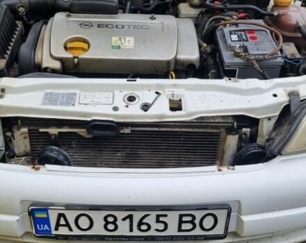 Белый Опель Астра, объемом двигателя 1.6 л и пробегом 266 тыс. км за 3700 $, фото 1 на Automoto.ua