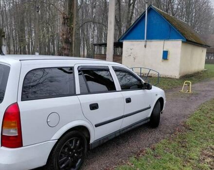 Белый Опель Астра, объемом двигателя 1.6 л и пробегом 285 тыс. км за 3000 $, фото 8 на Automoto.ua