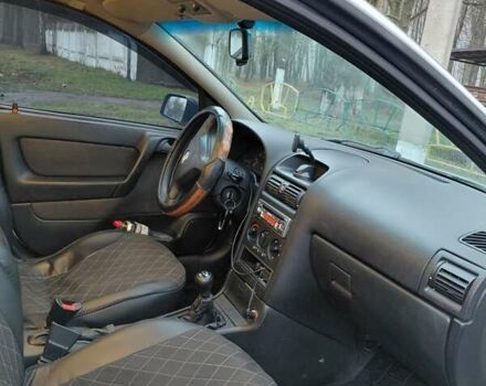 Белый Опель Астра, объемом двигателя 1.6 л и пробегом 285 тыс. км за 3000 $, фото 15 на Automoto.ua