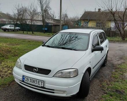 Белый Опель Астра, объемом двигателя 1.6 л и пробегом 285 тыс. км за 3000 $, фото 1 на Automoto.ua