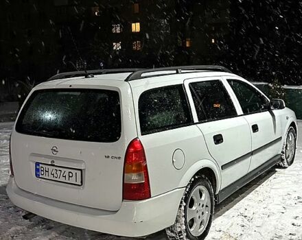 Белый Опель Астра, объемом двигателя 1.6 л и пробегом 300 тыс. км за 3300 $, фото 1 на Automoto.ua