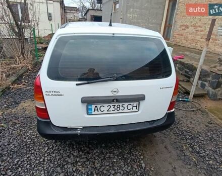 Белый Опель Астра, объемом двигателя 1.4 л и пробегом 327 тыс. км за 2300 $, фото 3 на Automoto.ua