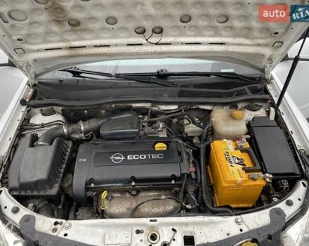 Білий Опель Астра, об'ємом двигуна 1.6 л та пробігом 271 тис. км за 4200 $, фото 18 на Automoto.ua