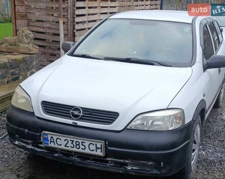 Белый Опель Астра, объемом двигателя 1.4 л и пробегом 327 тыс. км за 2300 $, фото 1 на Automoto.ua