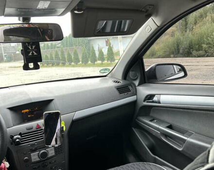 Білий Опель Астра, об'ємом двигуна 1.69 л та пробігом 327 тис. км за 4800 $, фото 13 на Automoto.ua