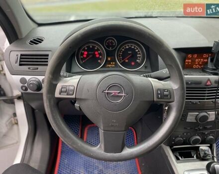 Білий Опель Астра, об'ємом двигуна 1.6 л та пробігом 271 тис. км за 4200 $, фото 20 на Automoto.ua