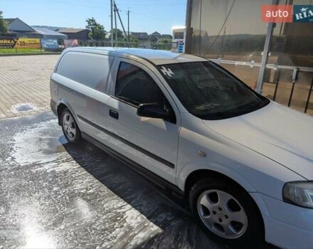 Белый Опель Астра, объемом двигателя 1.7 л и пробегом 382 тыс. км за 4000 $, фото 9 на Automoto.ua