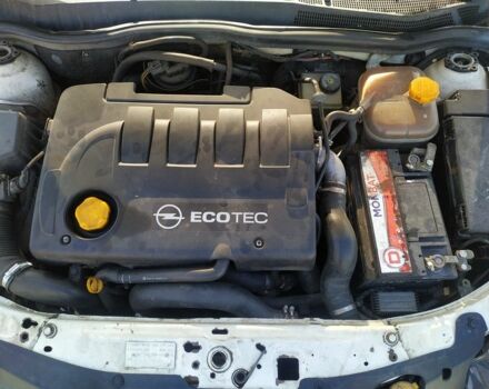 Белый Опель Астра, объемом двигателя 1.9 л и пробегом 250 тыс. км за 4999 $, фото 7 на Automoto.ua