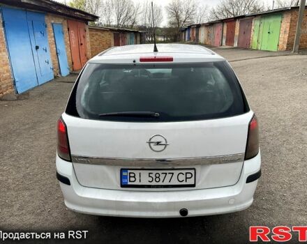 Белый Опель Астра, объемом двигателя 1.6 л и пробегом 180 тыс. км за 3500 $, фото 4 на Automoto.ua
