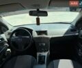 Белый Опель Астра, объемом двигателя 1.25 л и пробегом 327 тыс. км за 4300 $, фото 6 на Automoto.ua