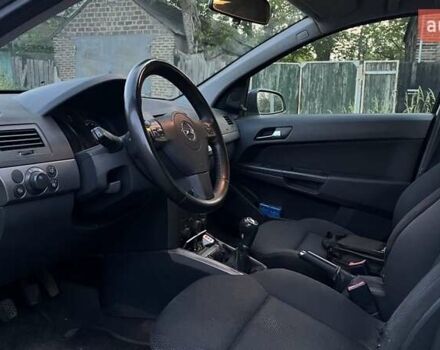 Белый Опель Астра, объемом двигателя 1.6 л и пробегом 252 тыс. км за 5200 $, фото 7 на Automoto.ua