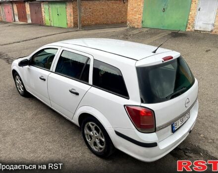 Белый Опель Астра, объемом двигателя 1.6 л и пробегом 180 тыс. км за 3500 $, фото 3 на Automoto.ua