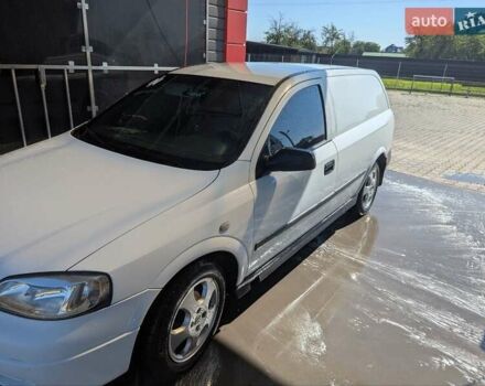 Белый Опель Астра, объемом двигателя 1.7 л и пробегом 382 тыс. км за 4000 $, фото 3 на Automoto.ua